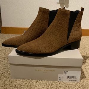 Marc Fisher yale booties